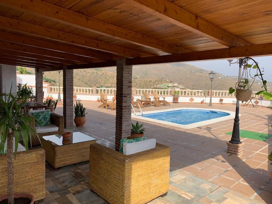 Calabasas Almunecar